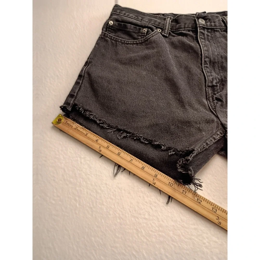 Levis 505 Men's Black Denim Cut Off Shorts Raw Hem W38 Regular Five Pocket Short